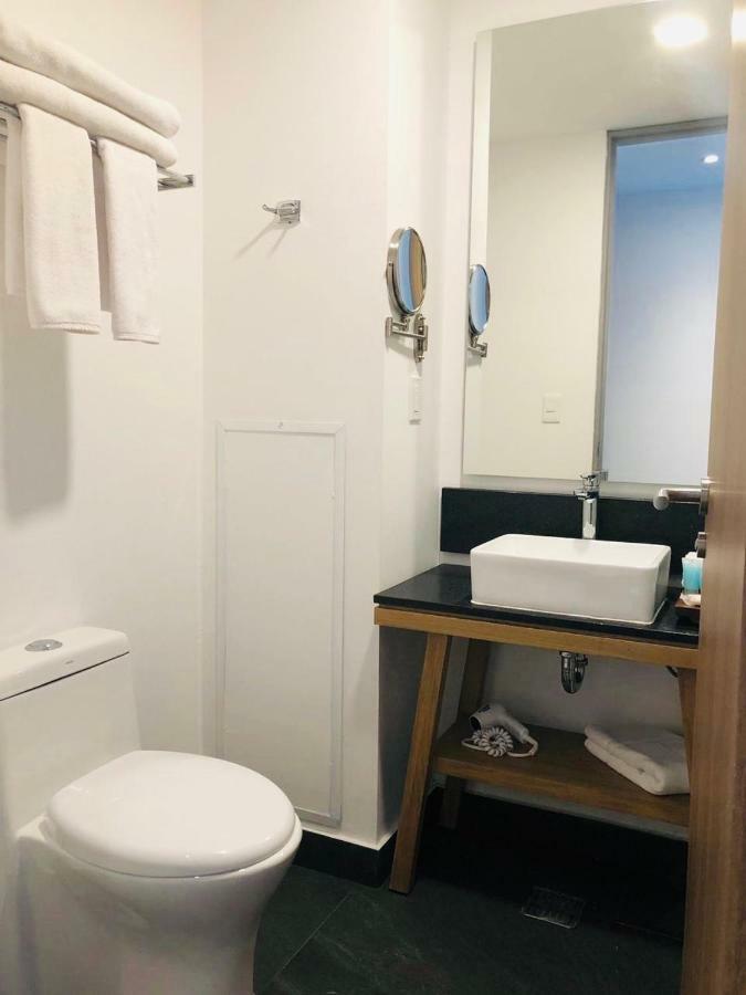 B's Hotel 4*