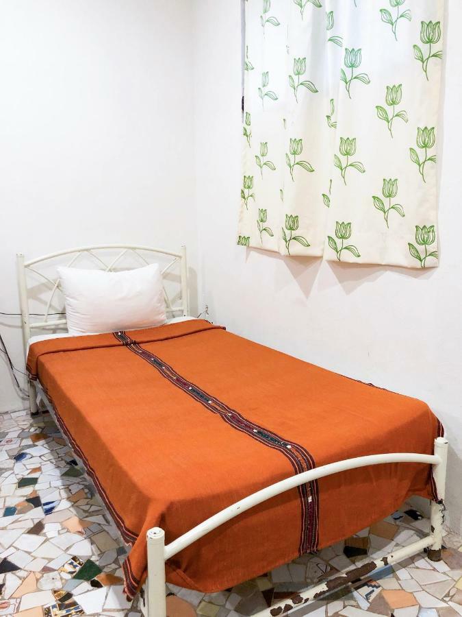 Siesta Fiesta Hotel & Hostel *