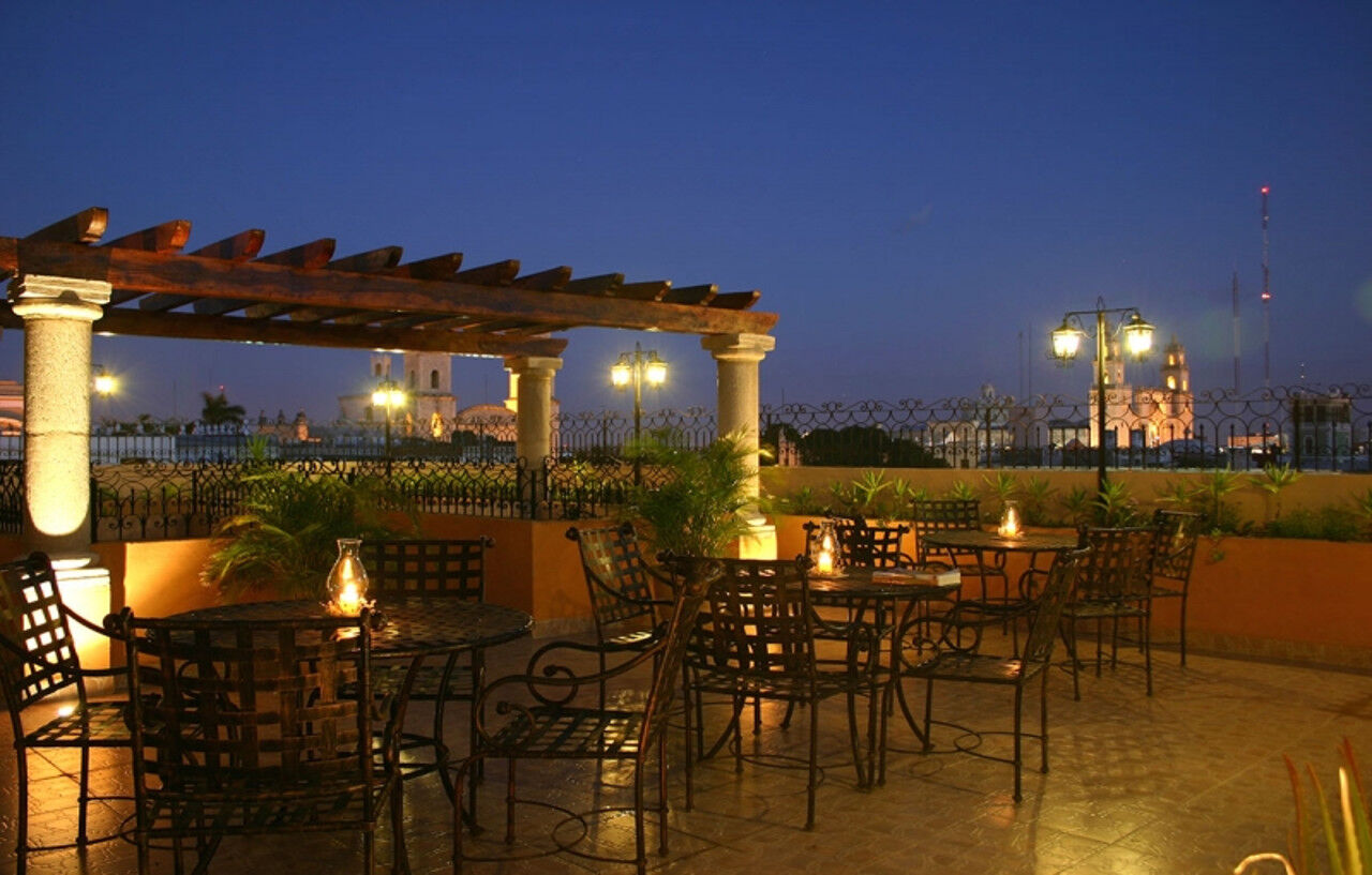 Colonial De 4*