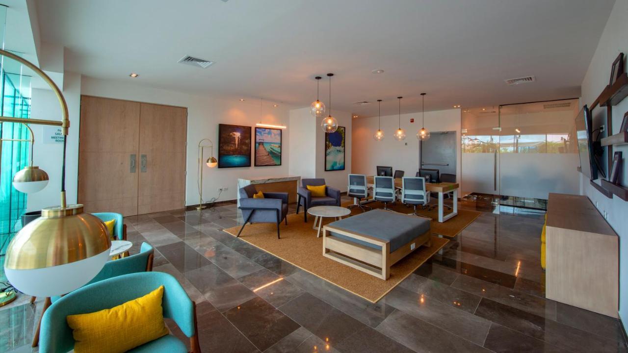 Hotel Inn&suites - La Isla, An Ihg