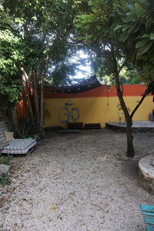 Akasha Hostal *