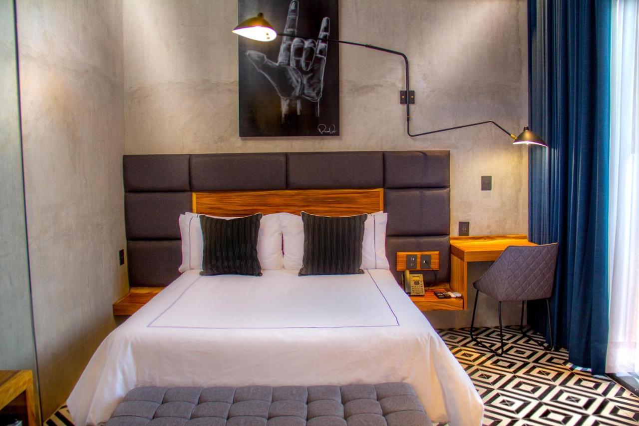 Diez Diez Collection Hotel