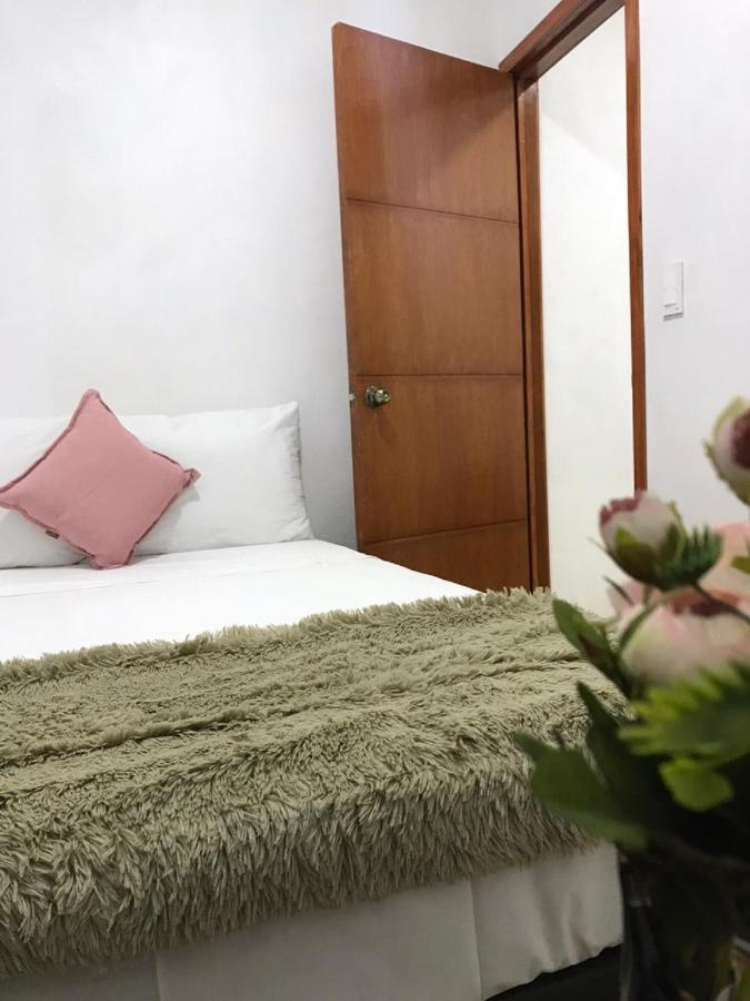 62 Hostal