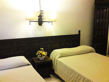 Montejo Palace Hotel 3*