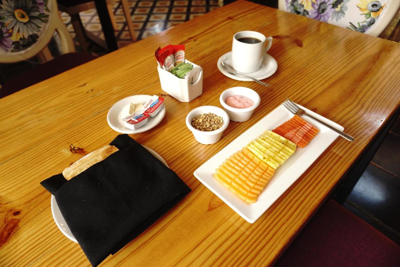 Lavanda Cas Hotel