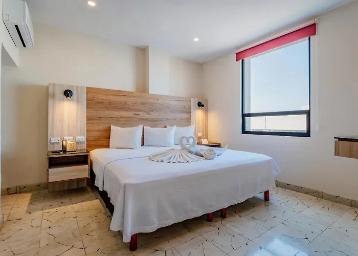 Hotel Central Merida By Kavia