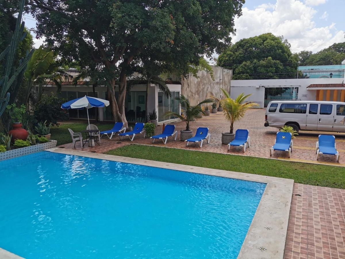 Dalias Hotel 3*