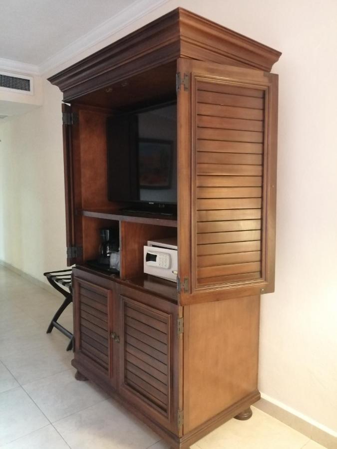 By Ihg 3*