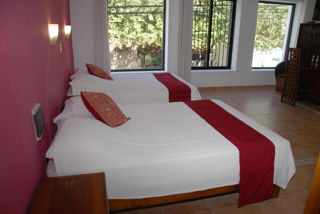 Aries Y Libra Bed and breakfast