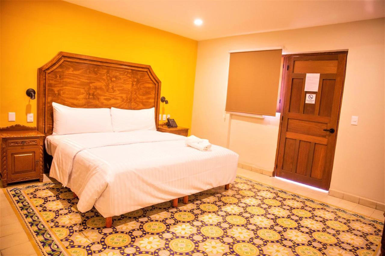 Hotel Real Toledo By Kavia Merida