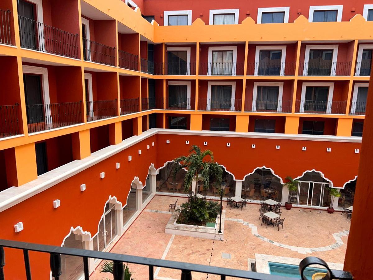 Hotel By Ihg Mérida