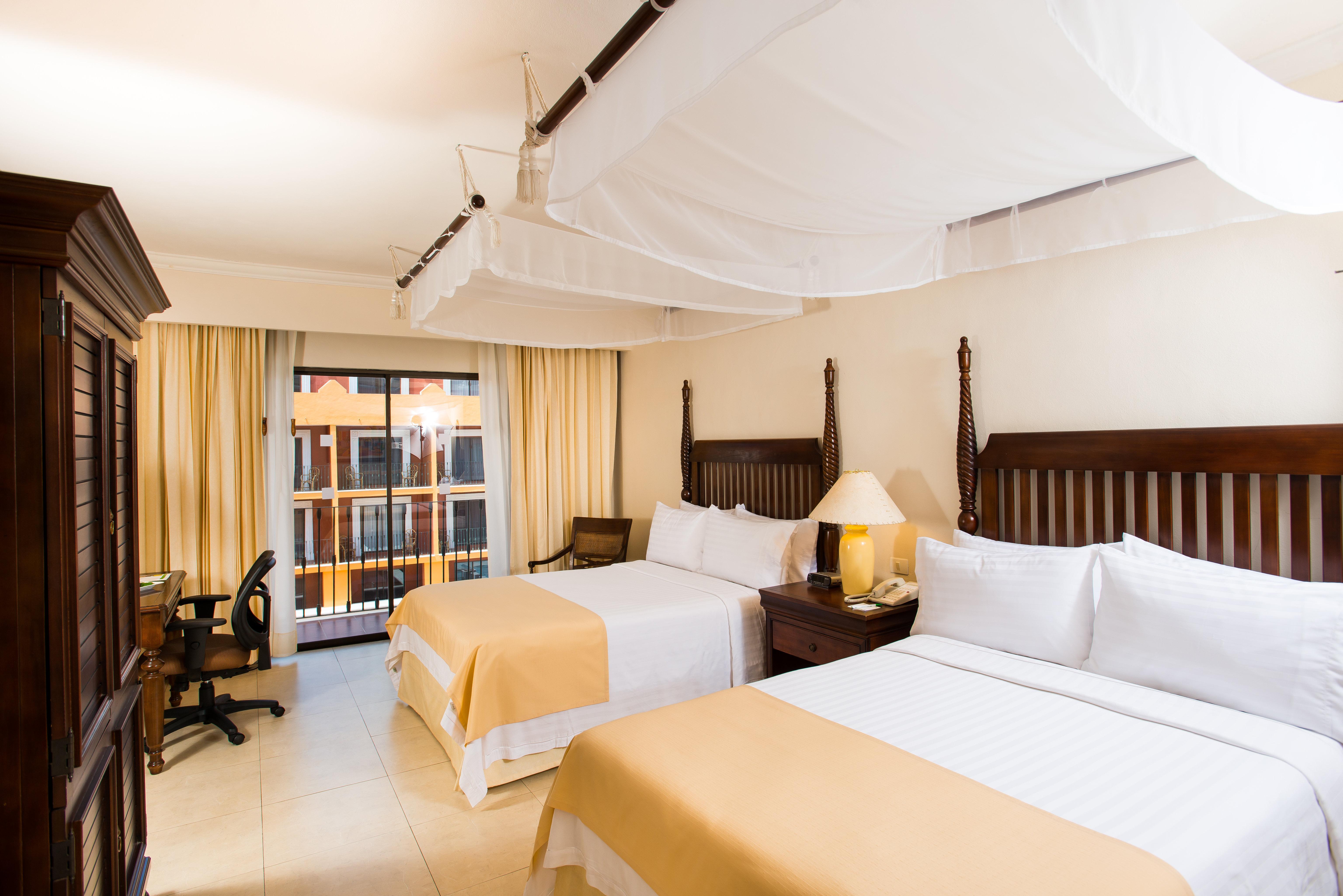By Ihg Hotel 3*