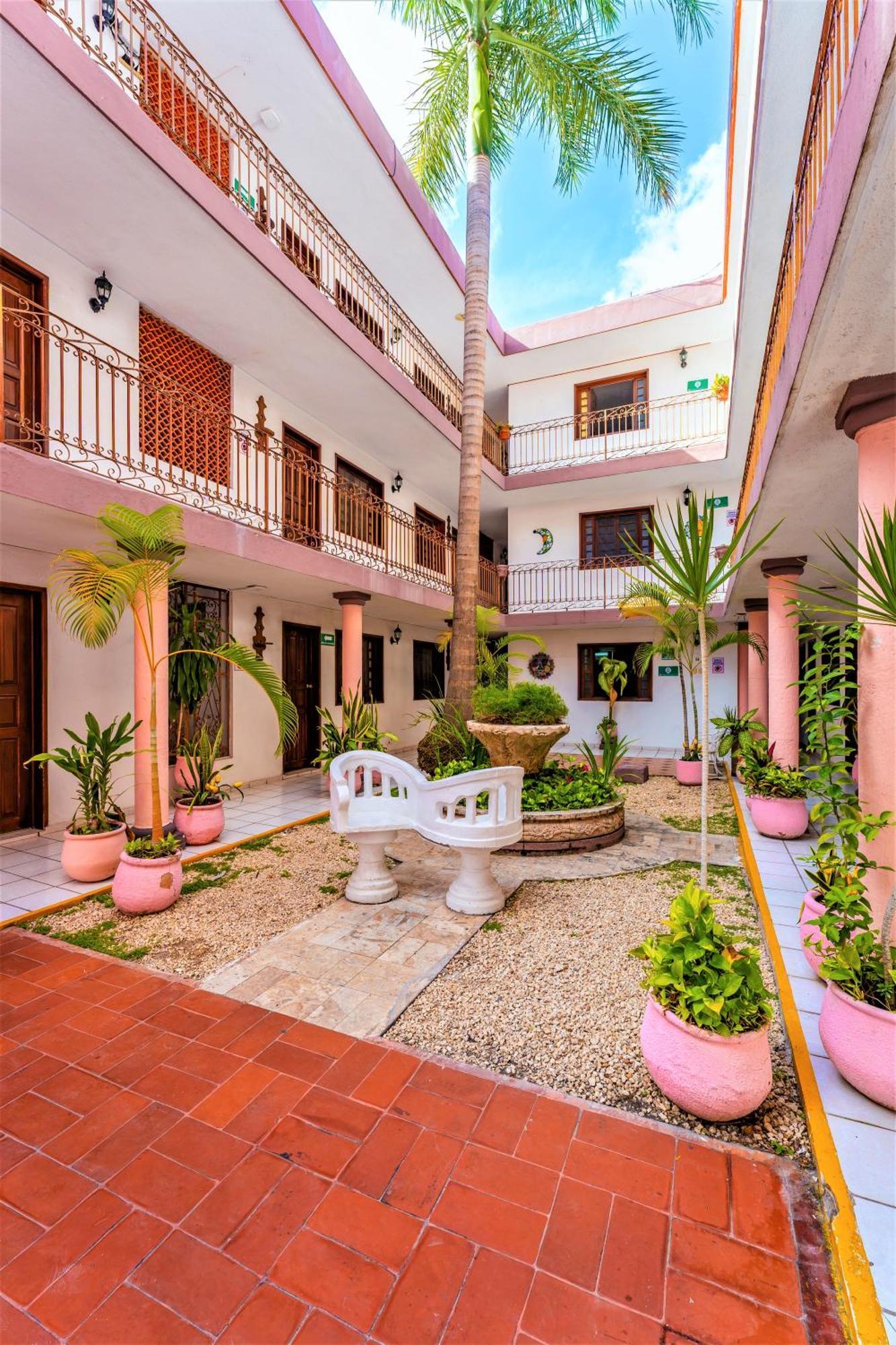 Hotel Santa Lucia 3*
