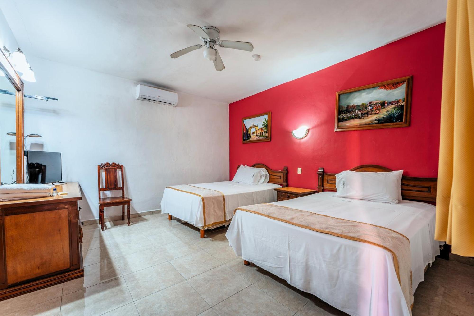 Santa Lucia Hotel