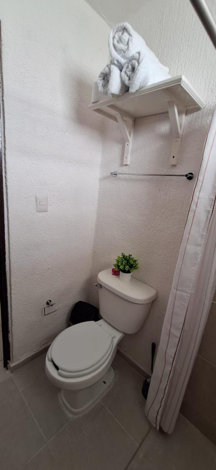 Casa En Puesta Del Sol/excelente Ubicación/2 Hab/wifi/netflix/super Comoda Сasa de vacaciones *