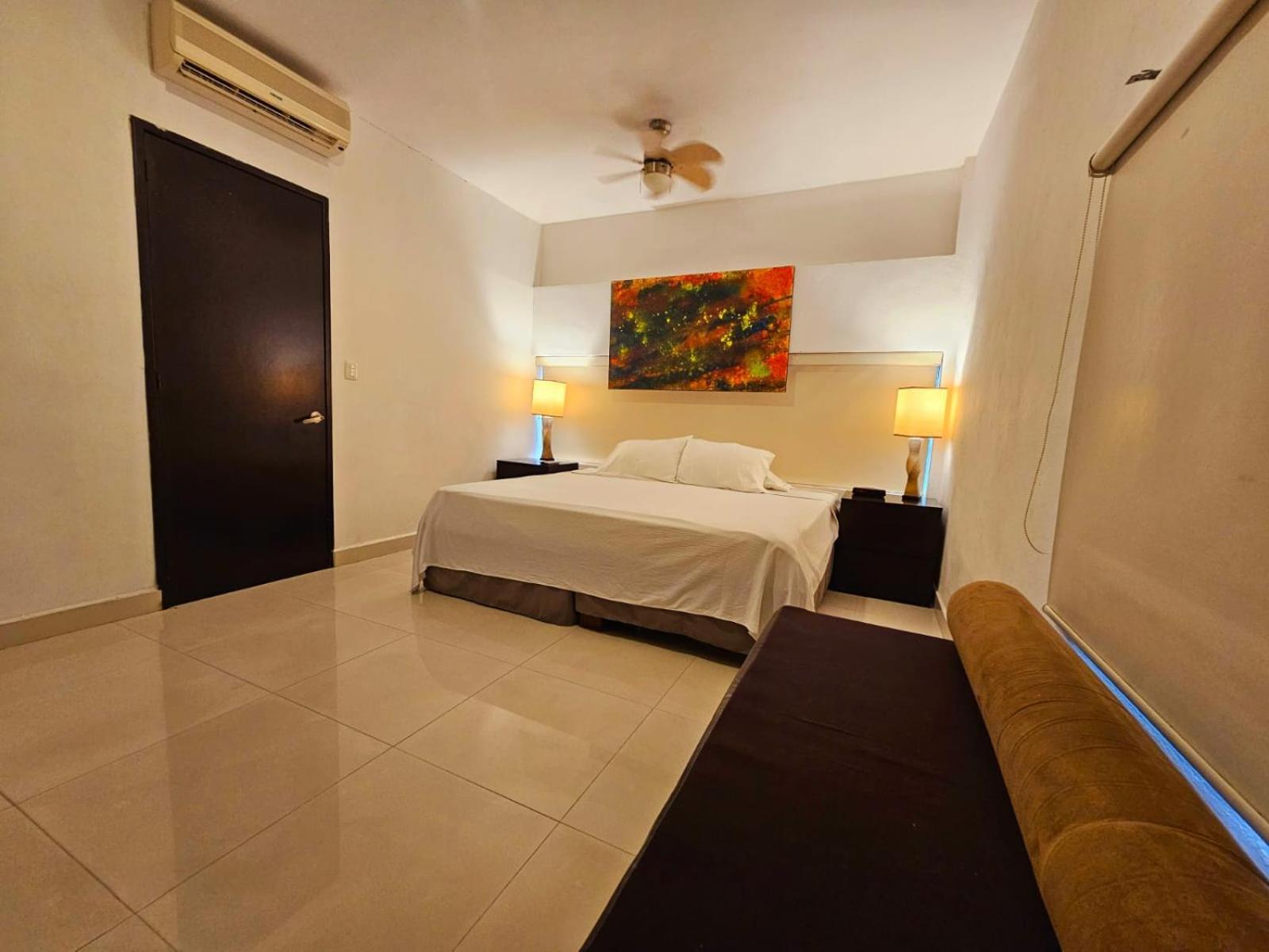 Holly 4* Mérida
