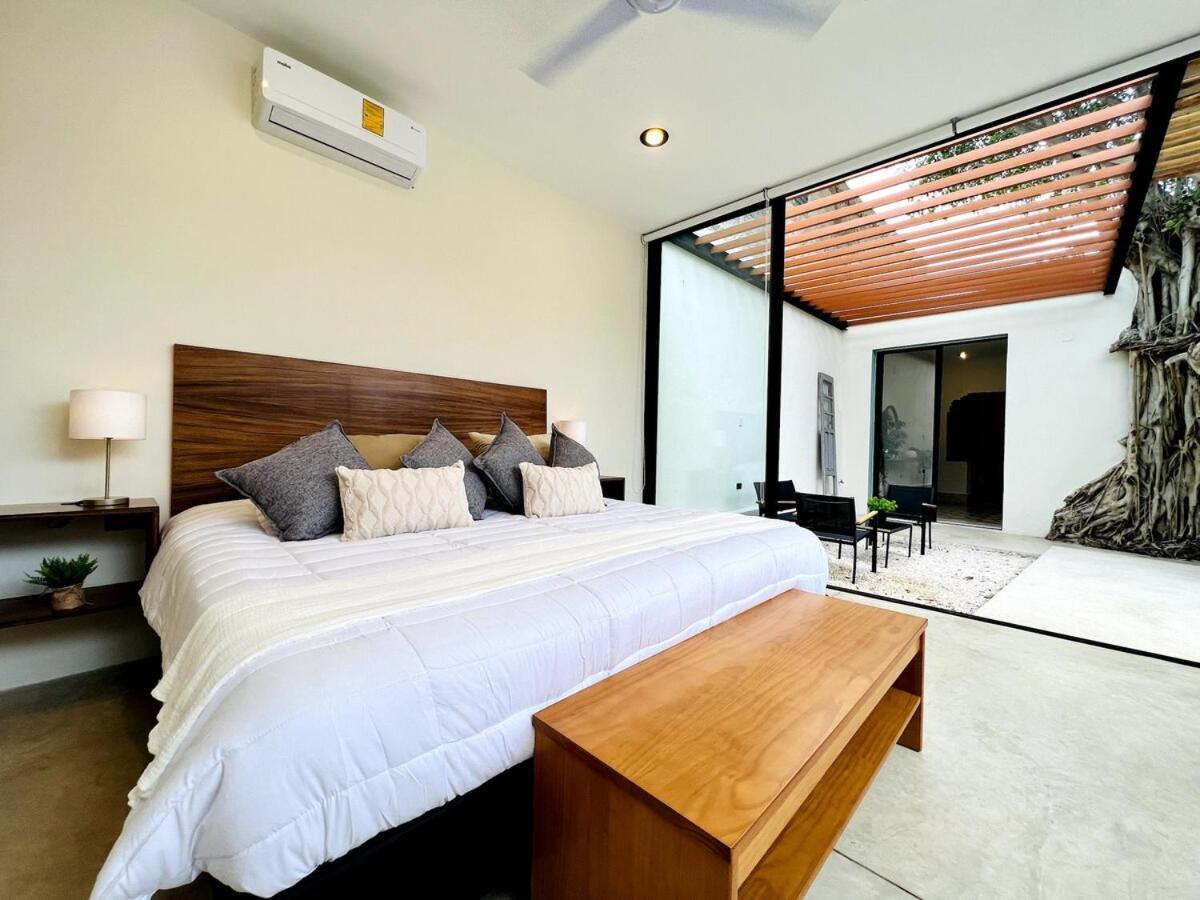 Lux In The Center Of Merida, Swimming Pool Villa
