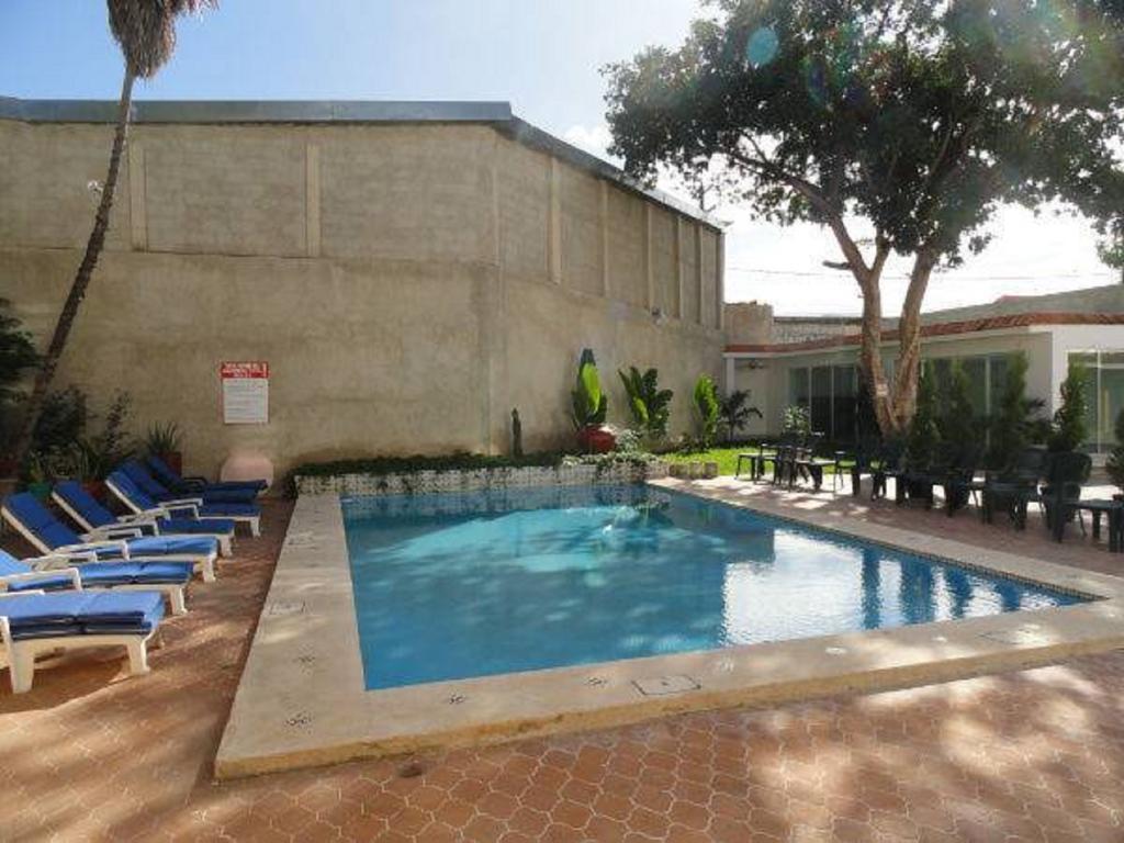 Dalias Hotel 3*