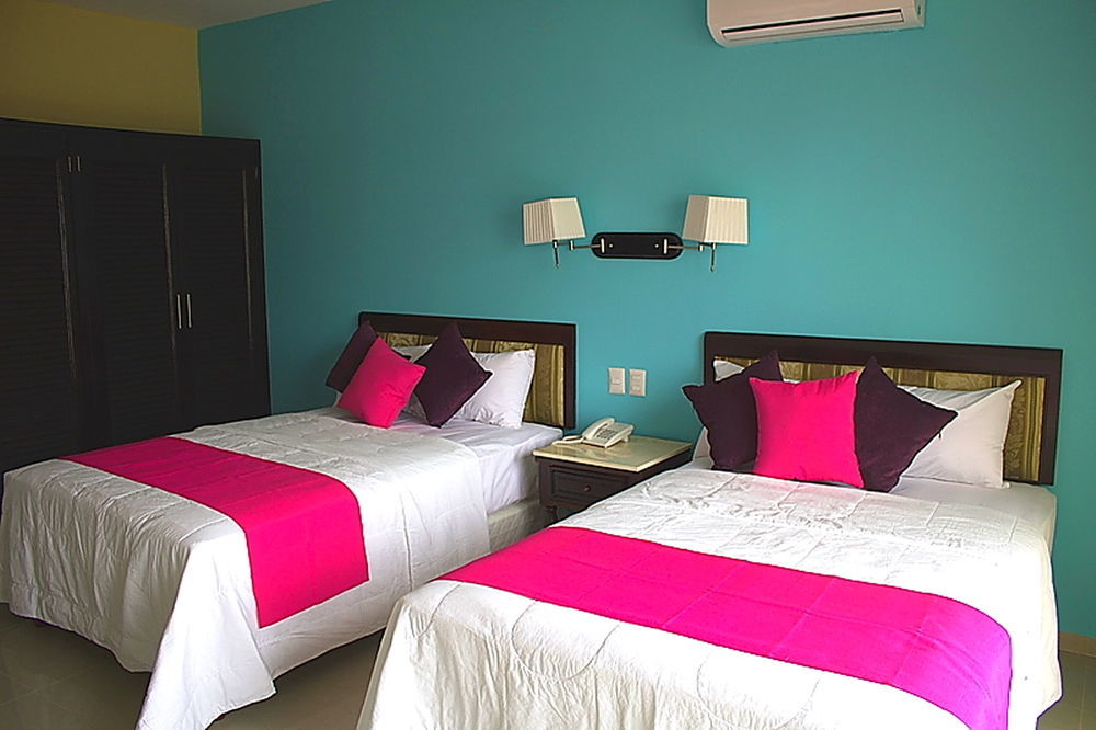 Hotel Siglo 21 - Frente Al Gran Museo Del Mundo Maya 3*